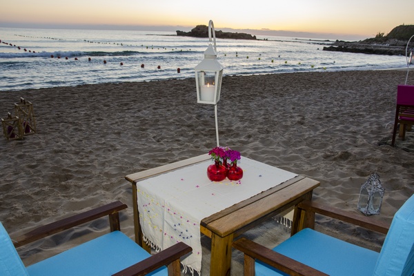 Romantic Dinner at Edde Sands
